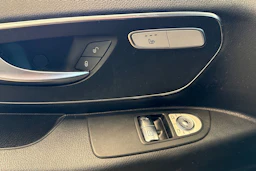 harmaa Mercedes-Benz Vito 2021 kuva 31.