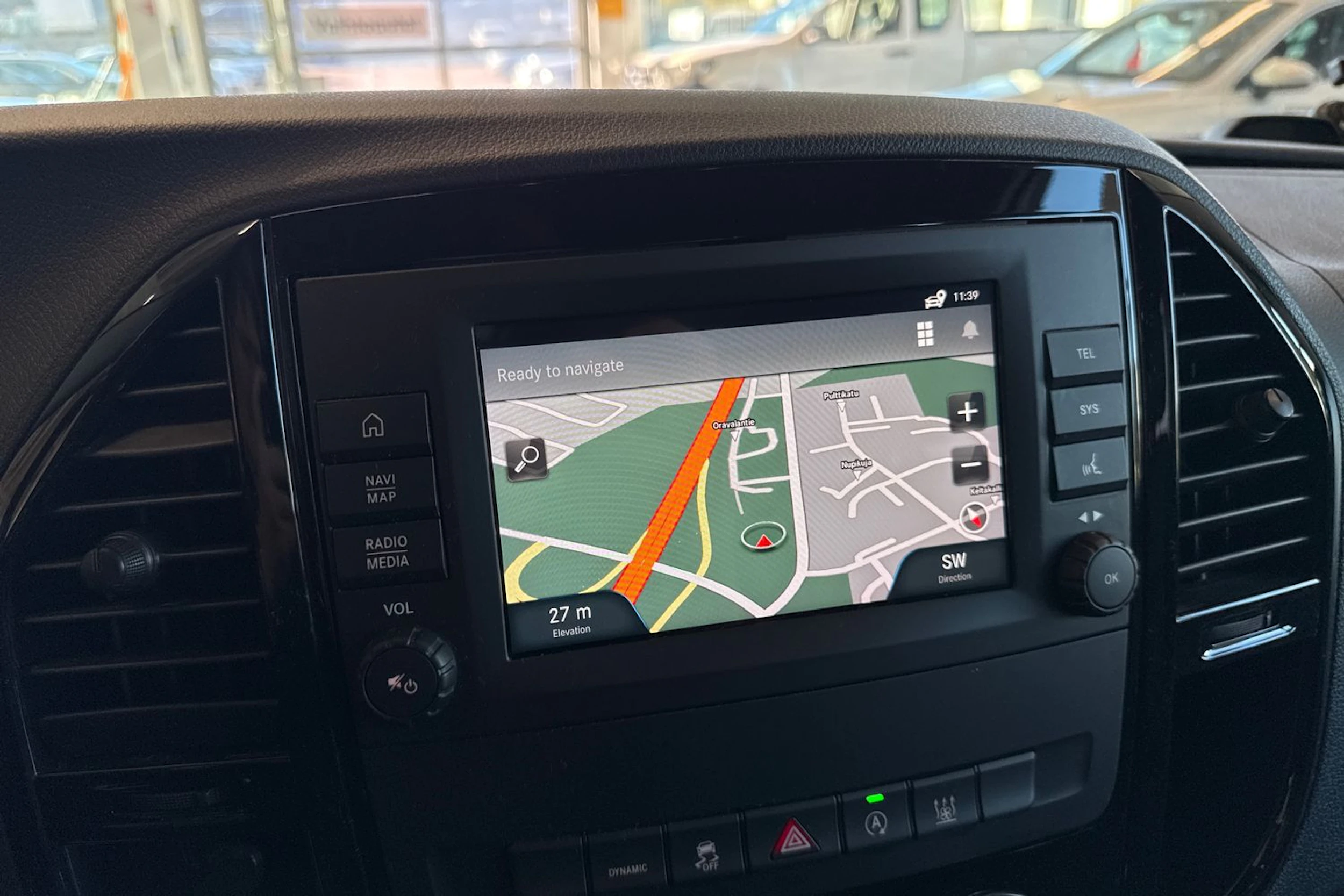 harmaa Mercedes-Benz Vito 2021 kuva 38.