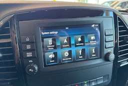 harmaa Mercedes-Benz Vito 2021 kuva 39.