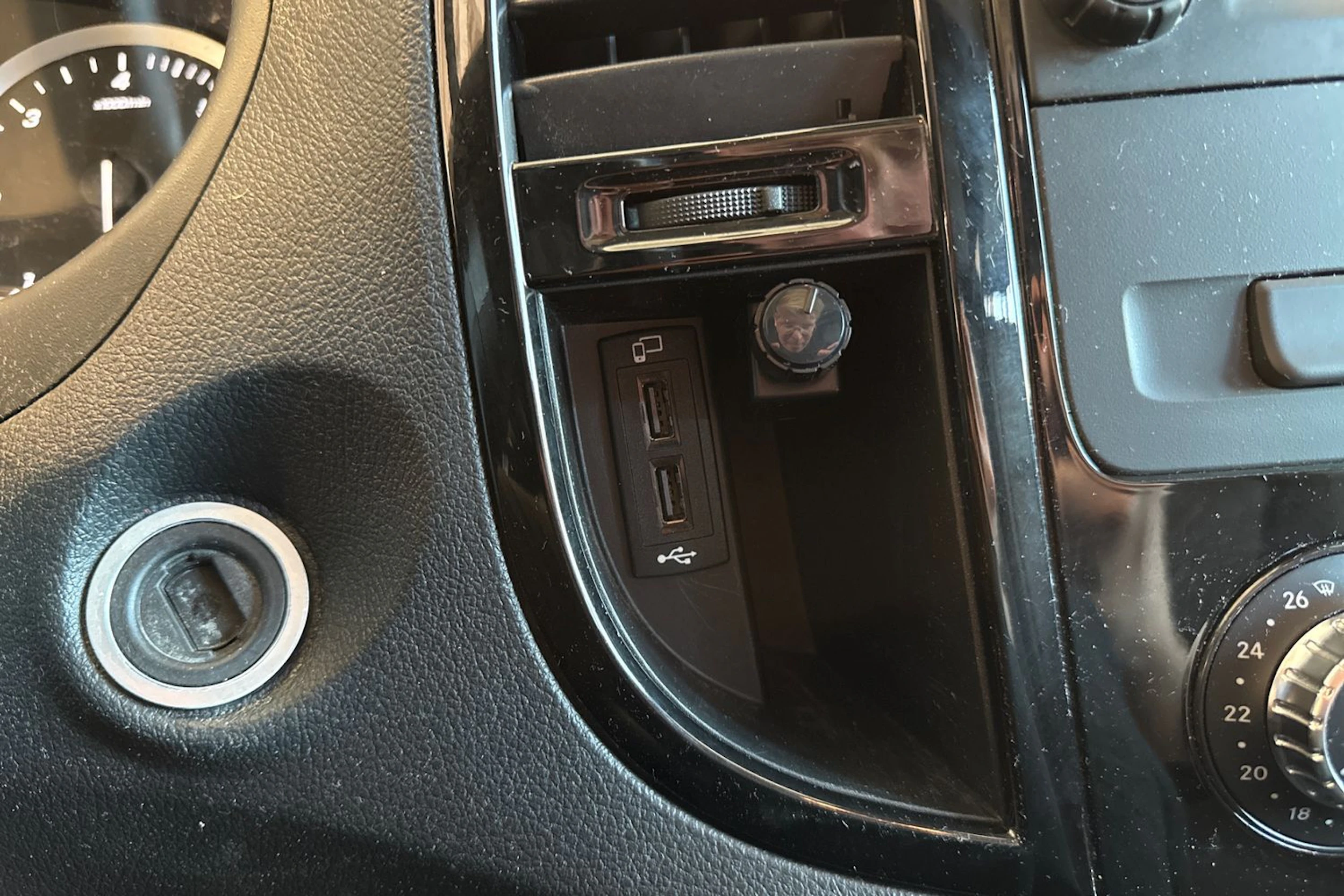 harmaa Mercedes-Benz Vito 2021 kuva 41.