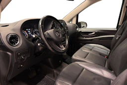 Musta Mercedes-Benz Vito 2021 kuva 8.