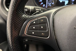 Musta Mercedes-Benz Vito 2021 kuva 17.