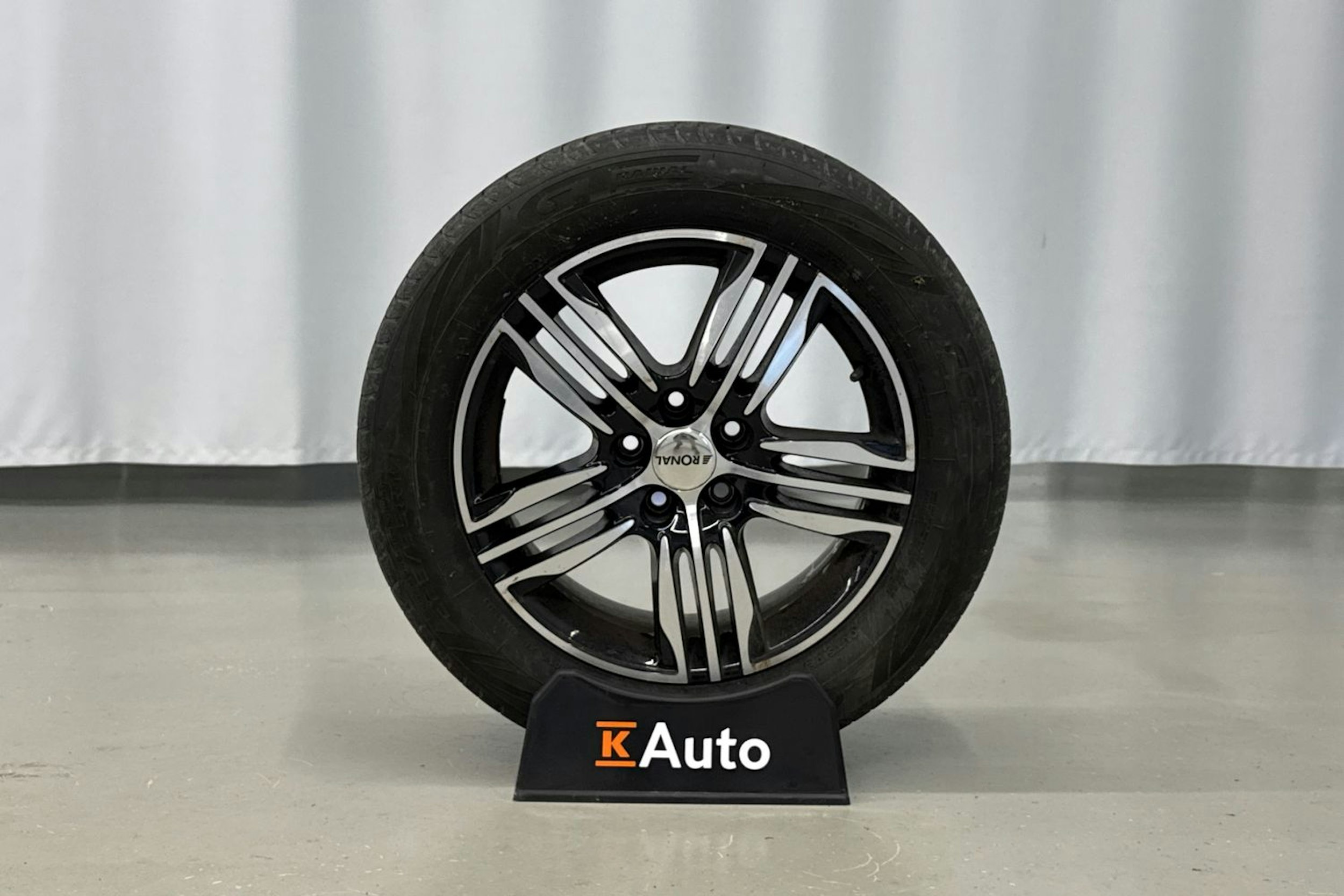 musta Mercedes-Benz Vito 2021 kuva 13.