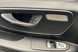 musta Mercedes-Benz Vito 2021 kuva 26.