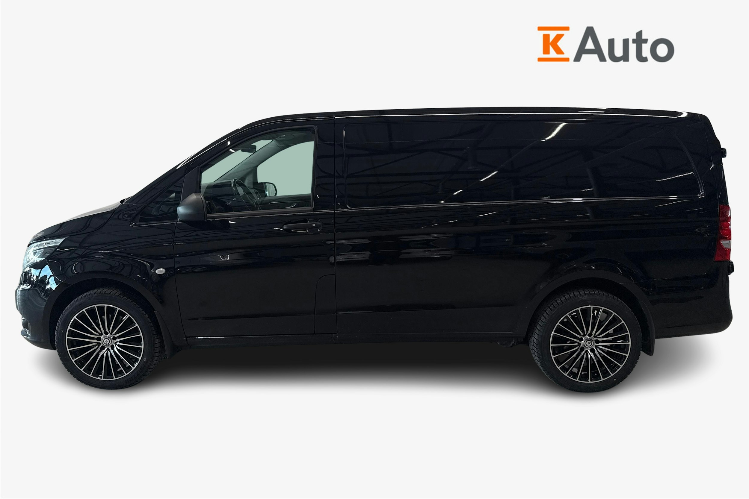 musta Mercedes-Benz Vito 2021 kuva 7.