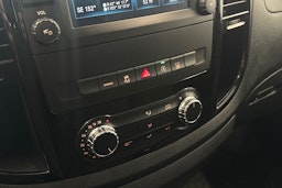 musta Mercedes-Benz Vito 2021 kuva 20.