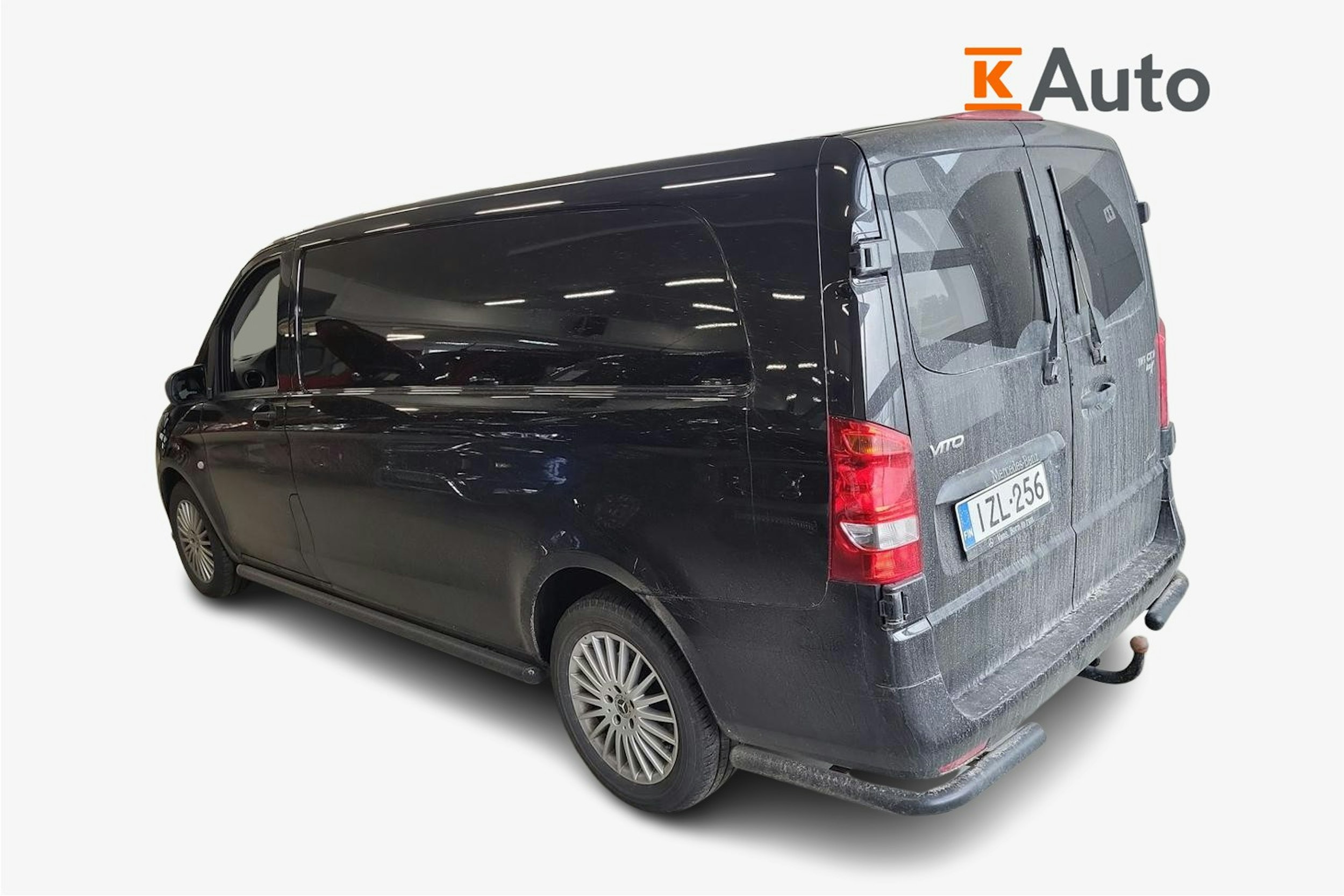 musta Mercedes-Benz Vito 2021 kuva 2.