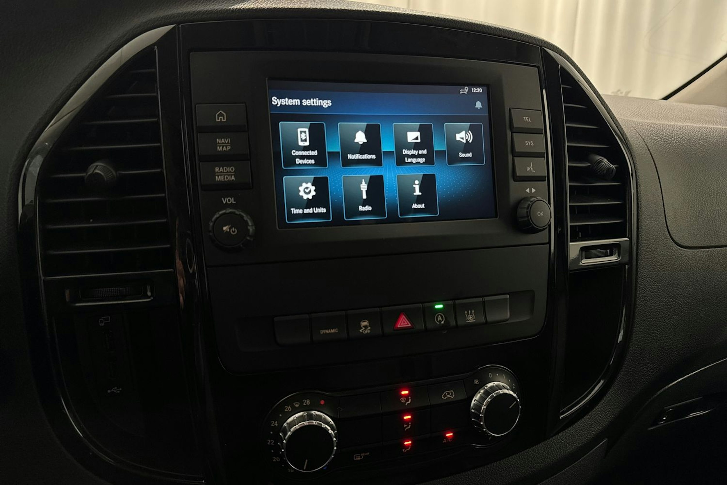 musta Mercedes-Benz Vito 2021 kuva 23.