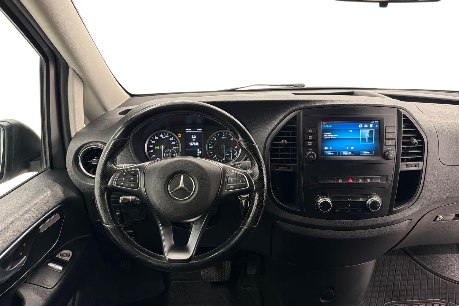Mercedes-Benz Vito 2021, bild 7/35