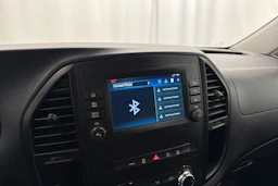 harmaa Mercedes-Benz Vito 2021 kuva 19.
