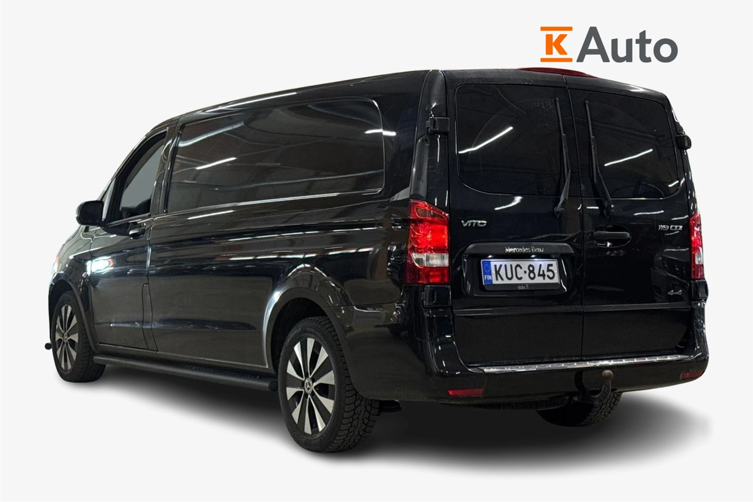 musta Mercedes-Benz Vito 2021 kuva 2.