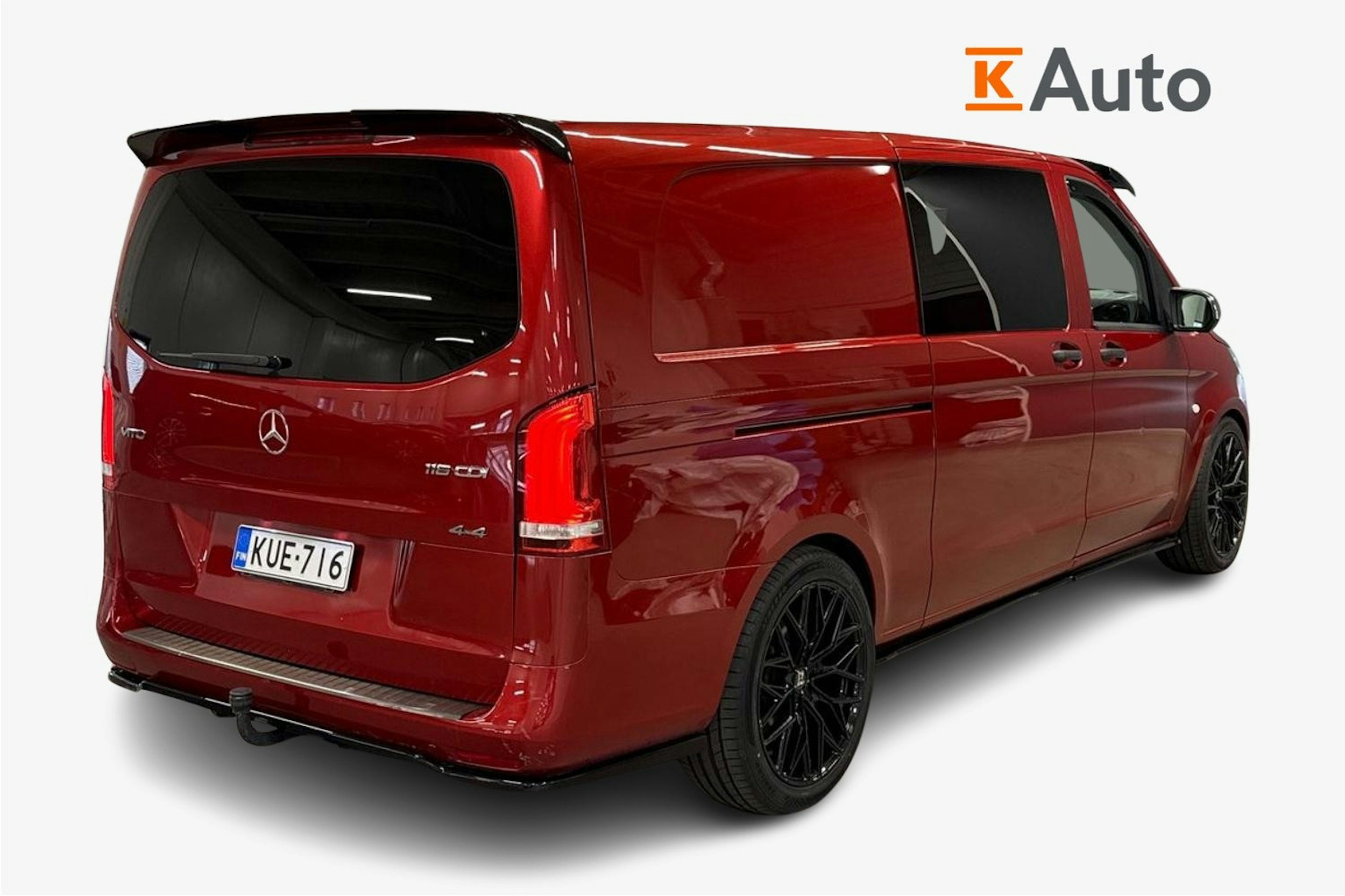 Punainen Mercedes-Benz VITO 2021 kuva 2.