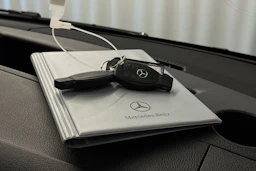 harmaa Mercedes-Benz Vito 2021 kuva 27.