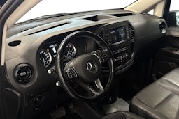 musta Mercedes-Benz Vito 2021 kuva 8.