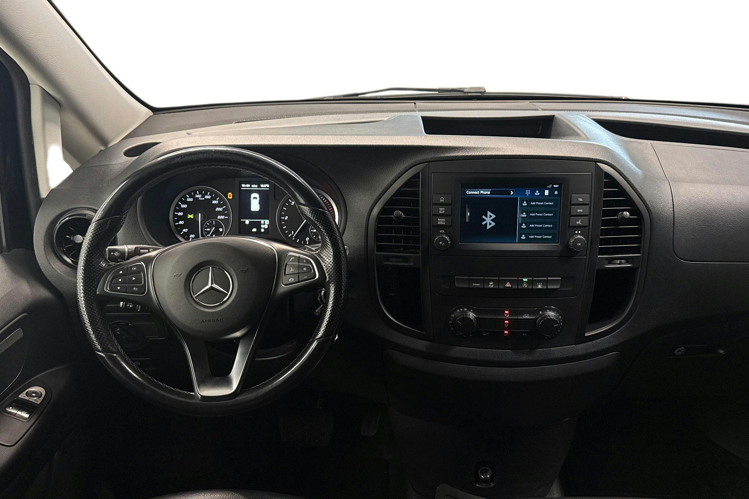 musta Mercedes-Benz Vito 2021 kuva 9.