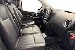musta Mercedes-Benz Vito 2021 kuva 9.