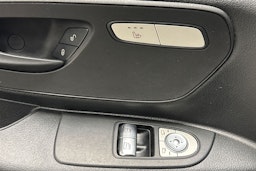 musta Mercedes-Benz Vito 2021 kuva 21.