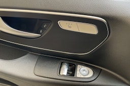 musta Mercedes-Benz Vito 2021 kuva 23.
