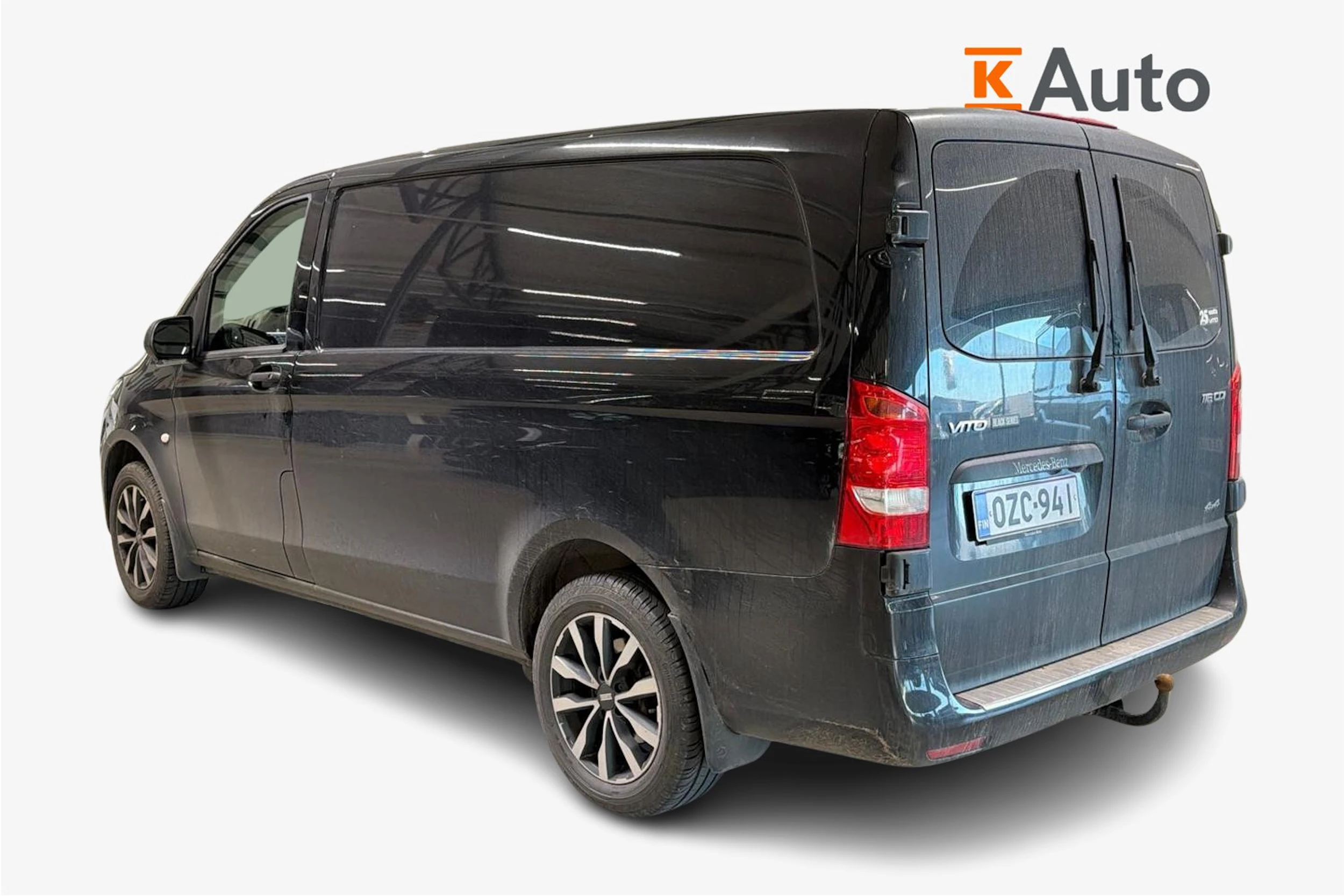 musta Mercedes-Benz Vito 2021 kuva 2.
