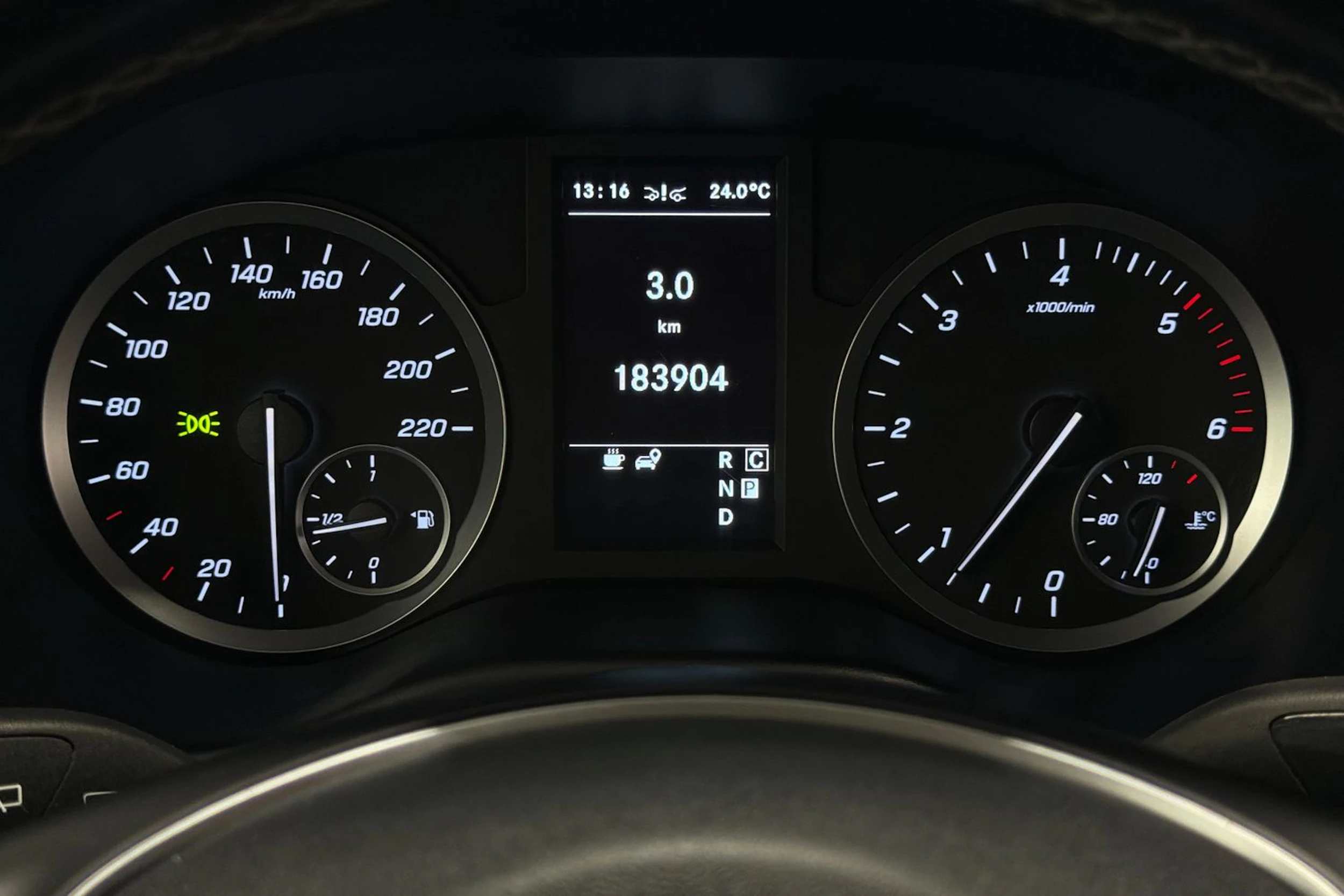 musta Mercedes-Benz Vito 2021 kuva 12.