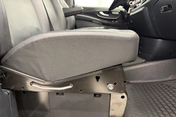 musta Mercedes-Benz Vito 2021 kuva 23.