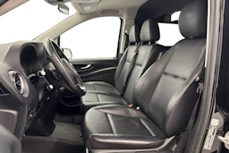 musta Mercedes-Benz Vito 2021 kuva 8.