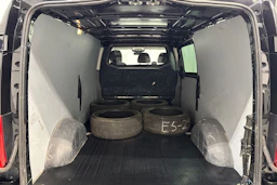musta Mercedes-Benz Vito 2021 kuva 10.