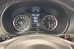 musta Mercedes-Benz Vito 2021 kuva 14.