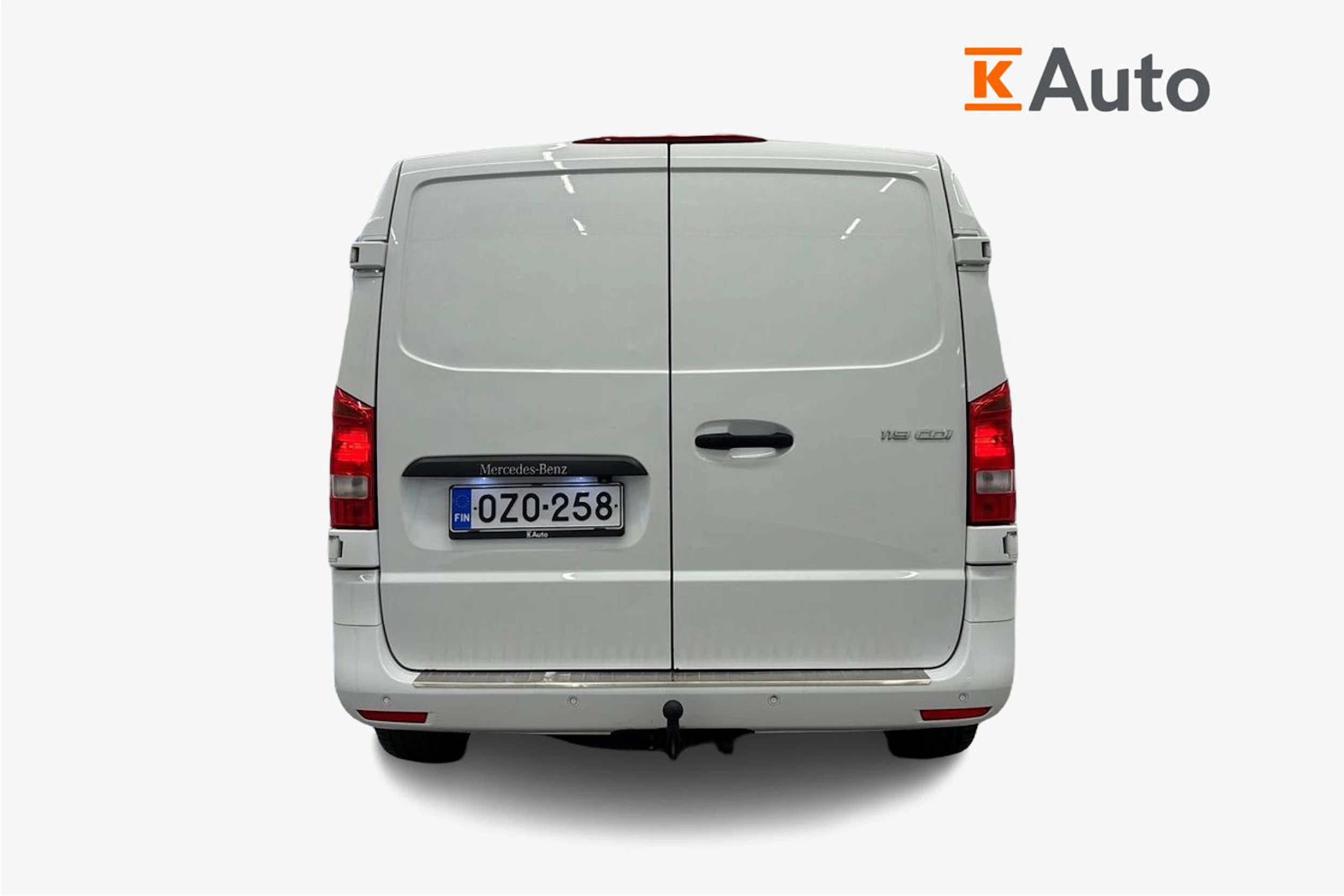 valkoinen Mercedes-Benz Vito 2021 kuva 3.