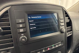 valkoinen Mercedes-Benz Vito 2021 kuva 15.