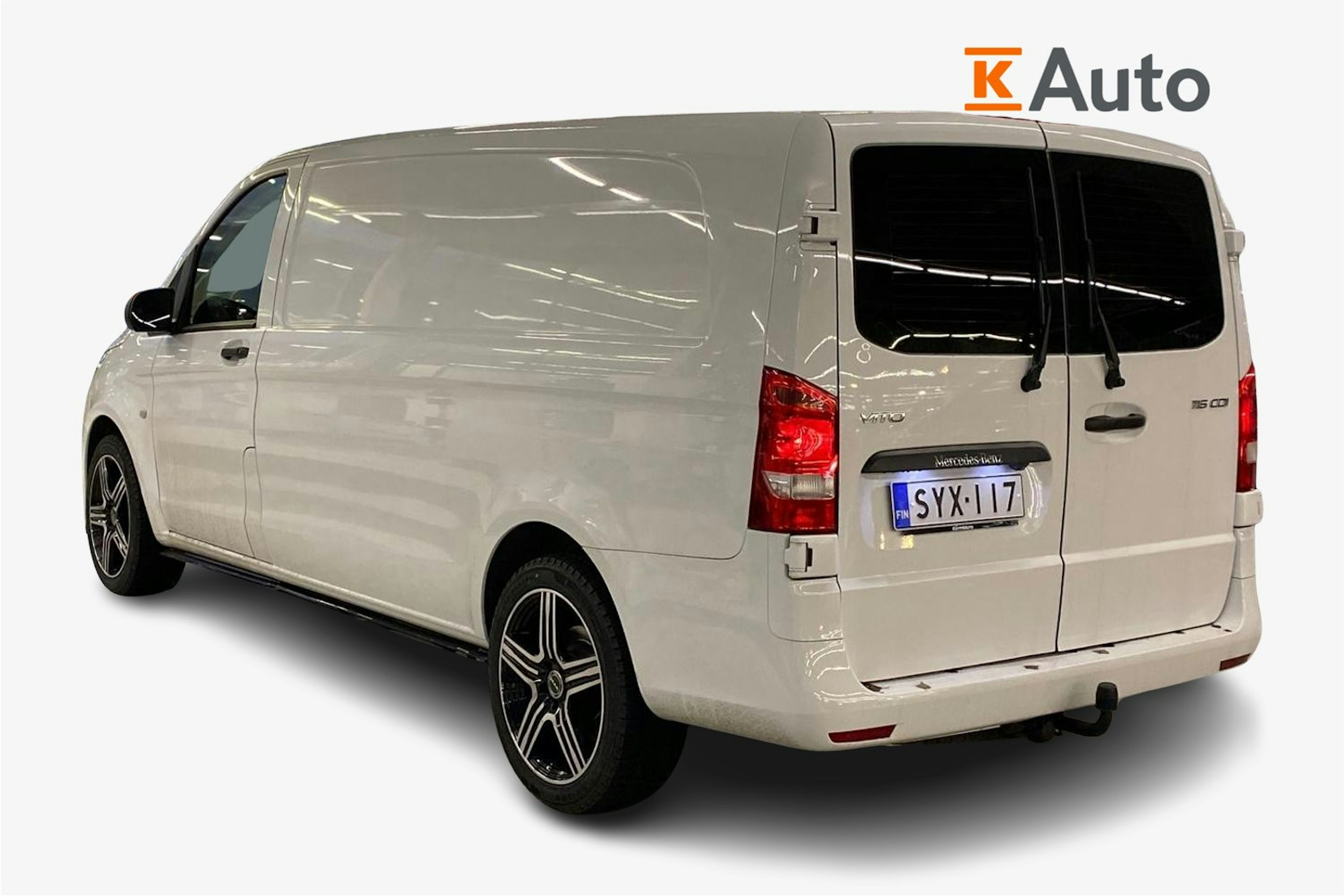 valkoinen Mercedes-Benz Vito 2021 kuva 2.