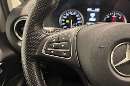 valkoinen Mercedes-Benz Vito 2021 kuva 16.