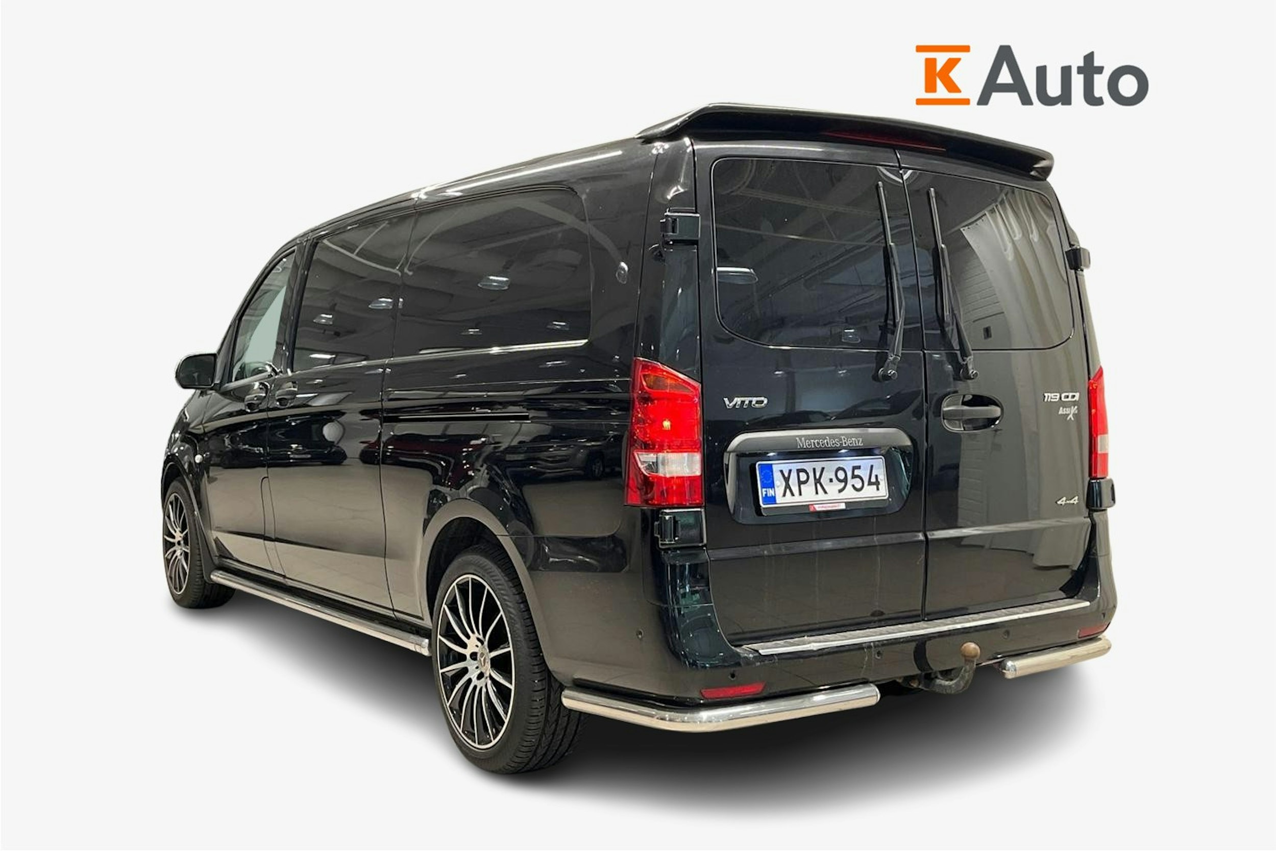 musta Mercedes-Benz Vito 2021 kuva 2.