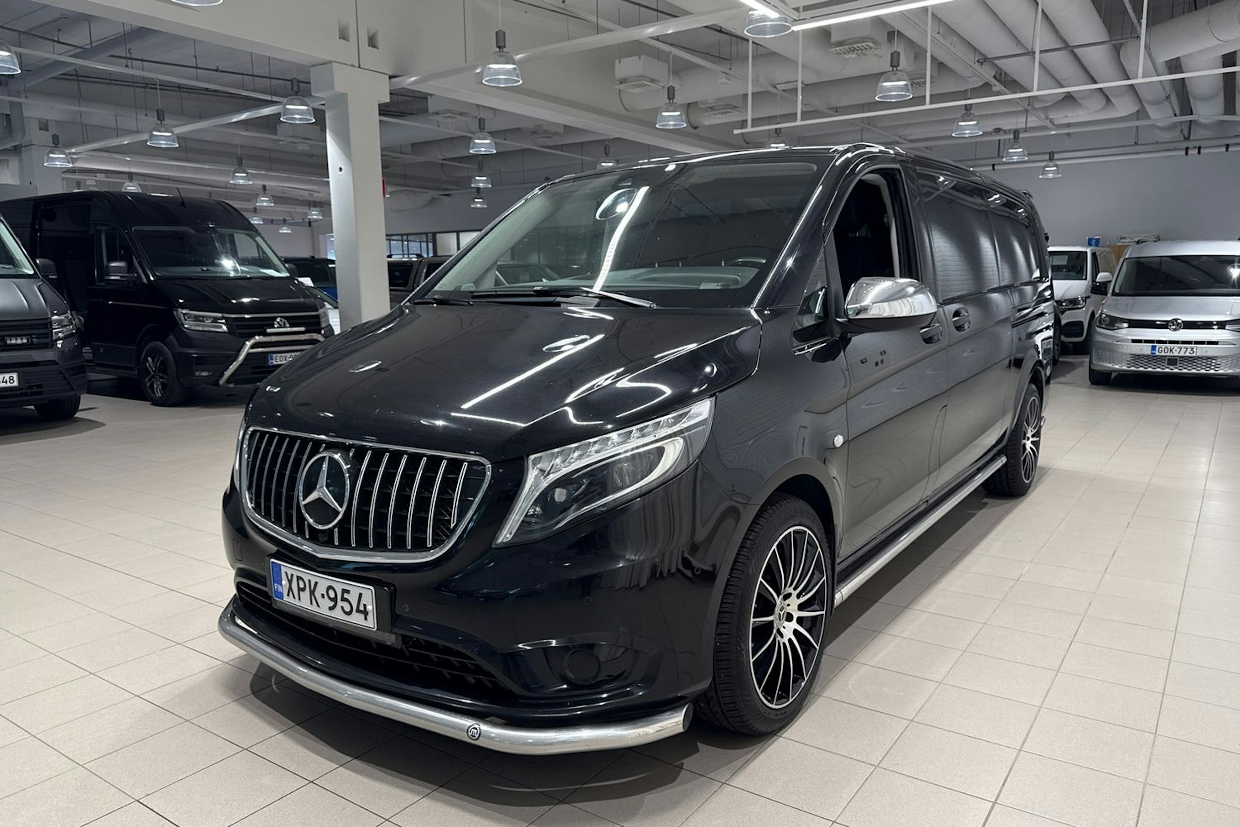 musta Mercedes-Benz Vito 2021 kuva 13.