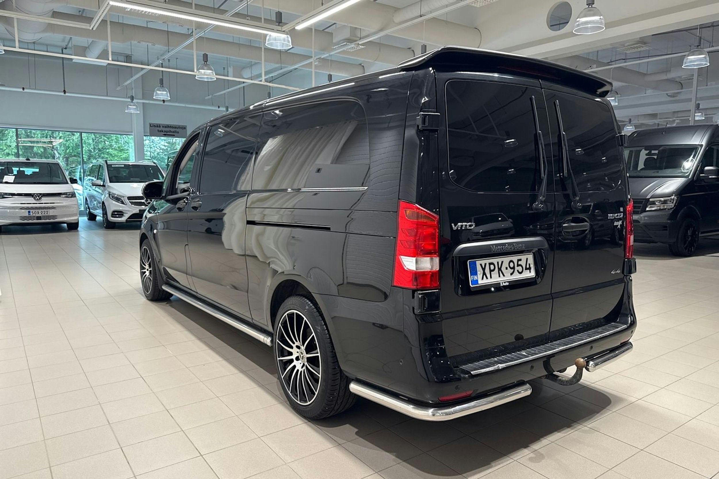 musta Mercedes-Benz Vito 2021 kuva 14.