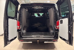 musta Mercedes-Benz Vito 2021 kuva 15.