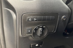 musta Mercedes-Benz Vito 2021 kuva 21.