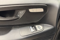 musta Mercedes-Benz Vito 2021 kuva 23.