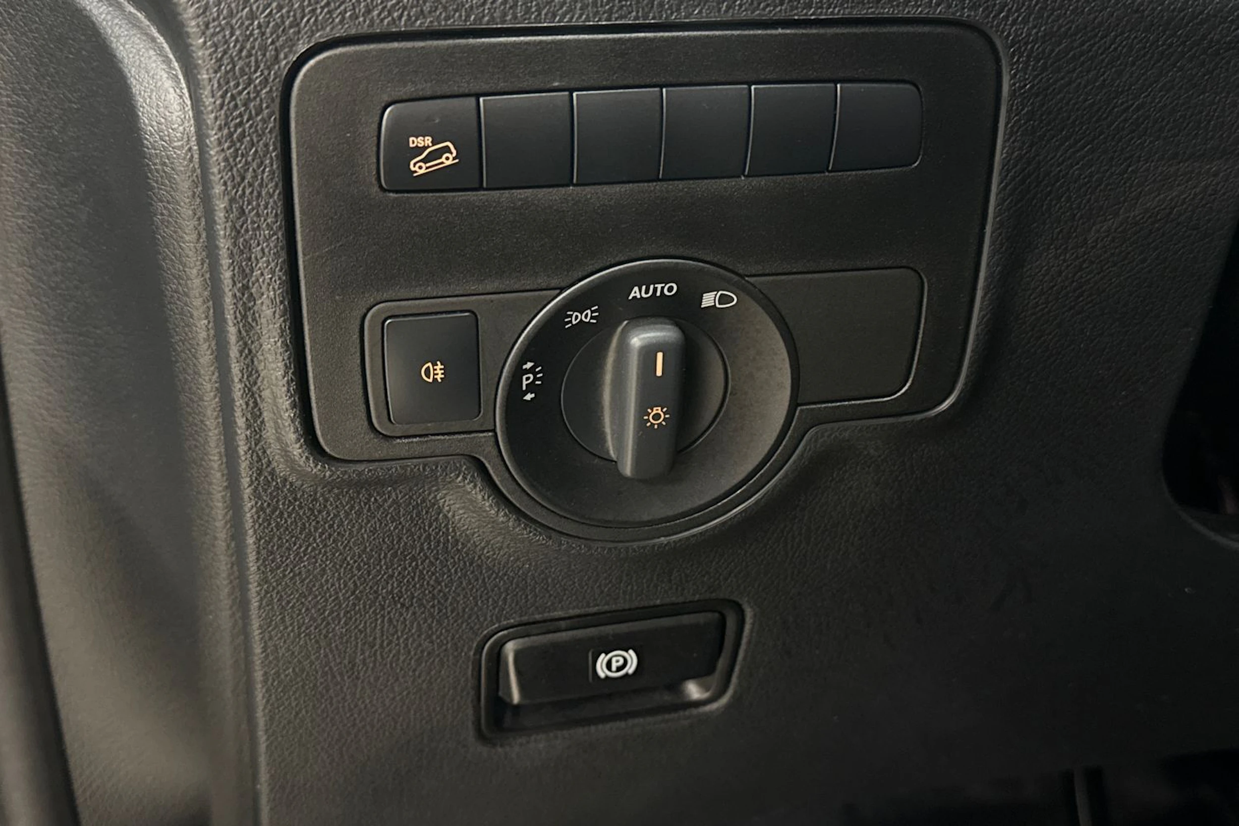 harmaa Mercedes-Benz Vito 2021 kuva 14.