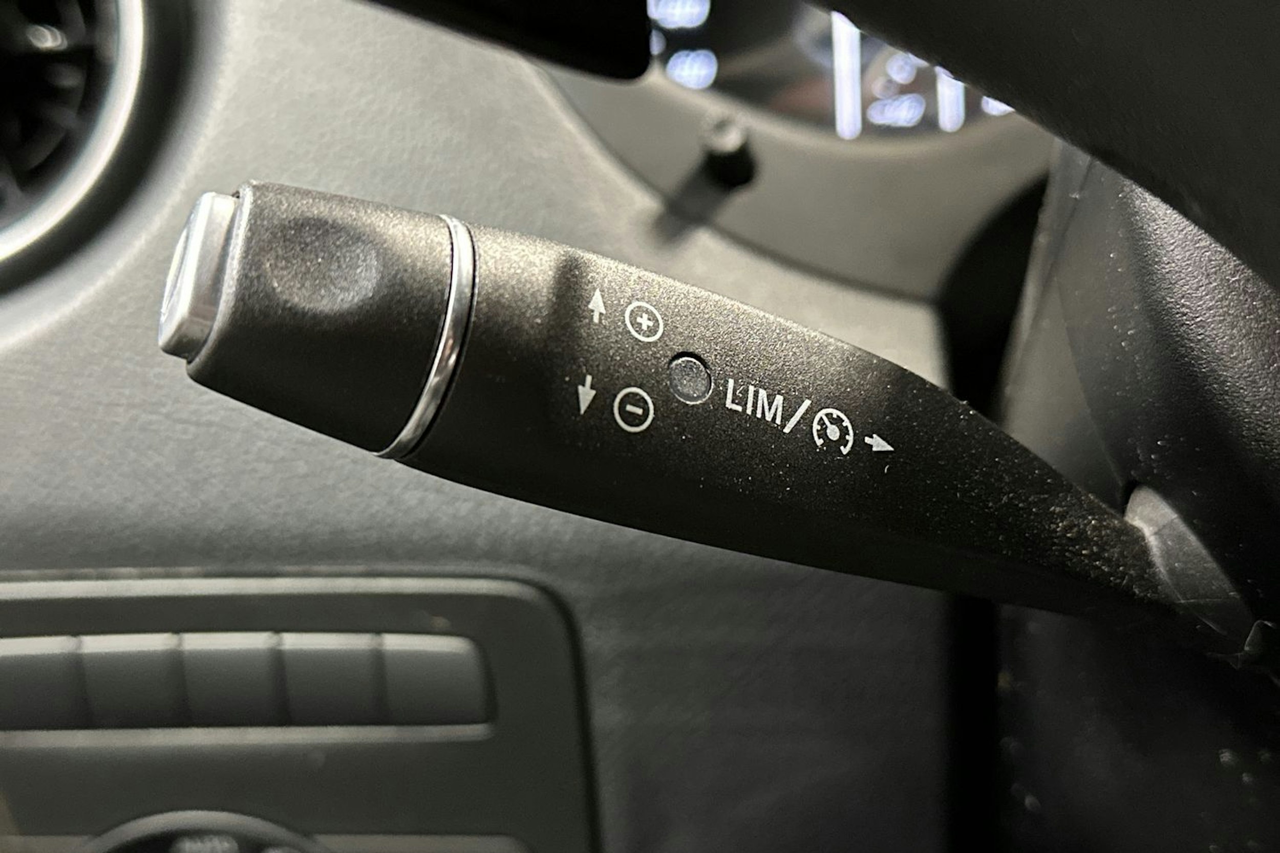 met. musta Mercedes-Benz Vito 2021 kuva 16.