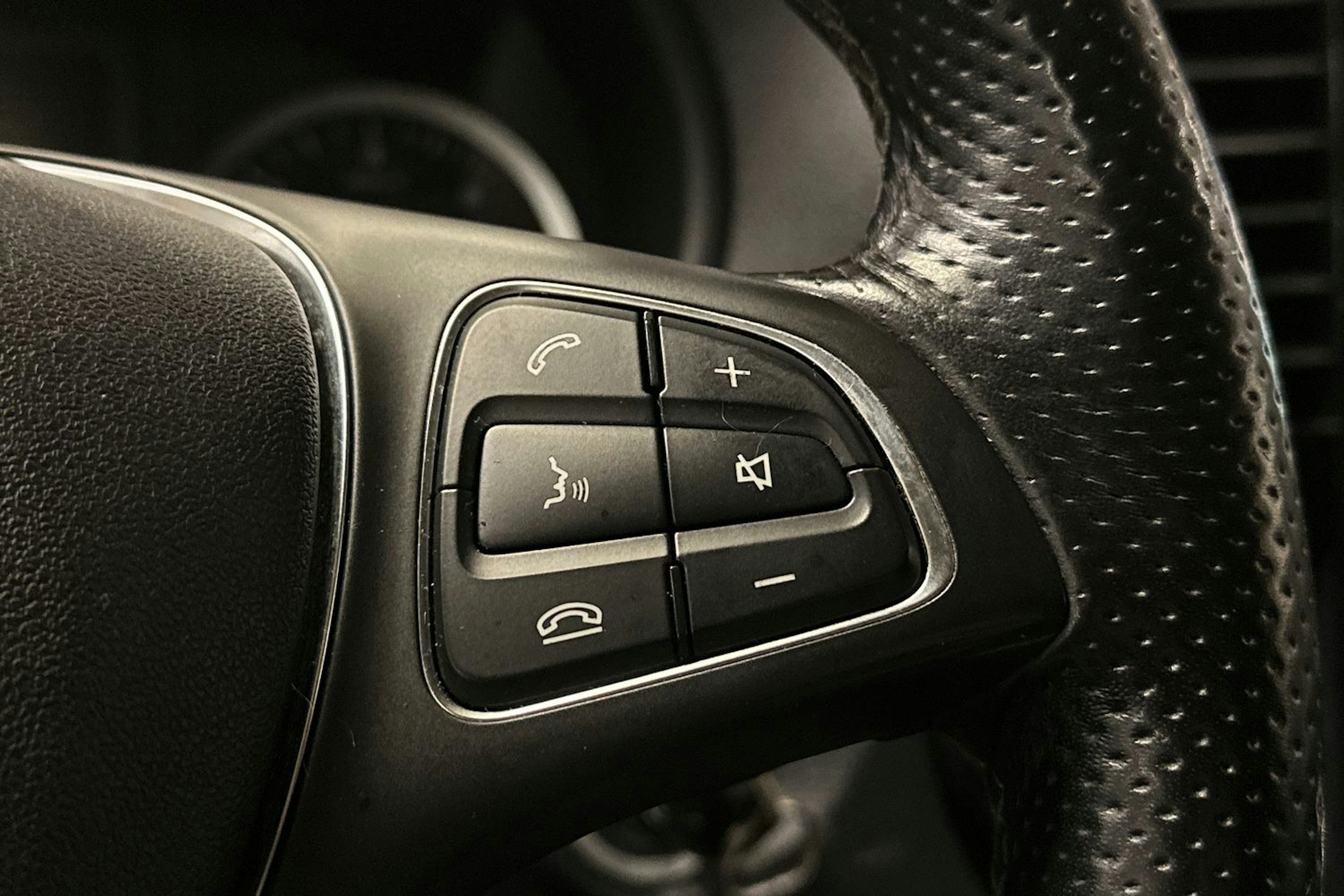 met. musta Mercedes-Benz Vito 2021 kuva 18.