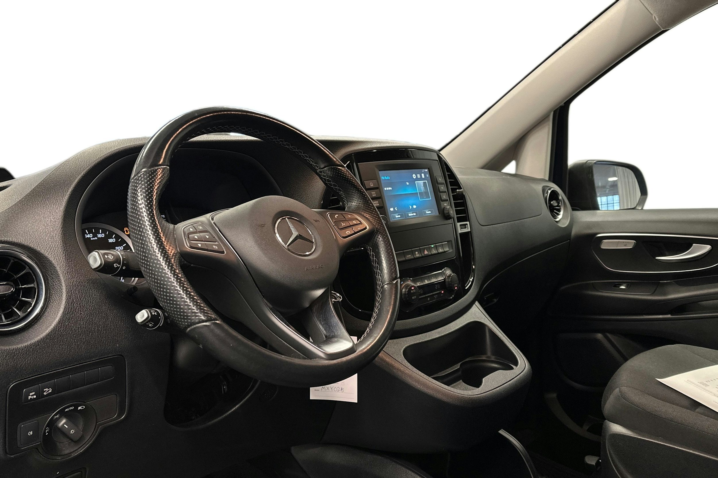 sininen Mercedes-Benz Vito 2022 kuva 3.