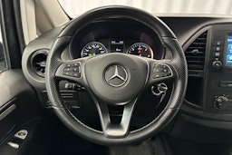 harmaa Mercedes-Benz Vito 2022 kuva 7.