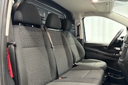 harmaa Mercedes-Benz Vito 2022 kuva 9.