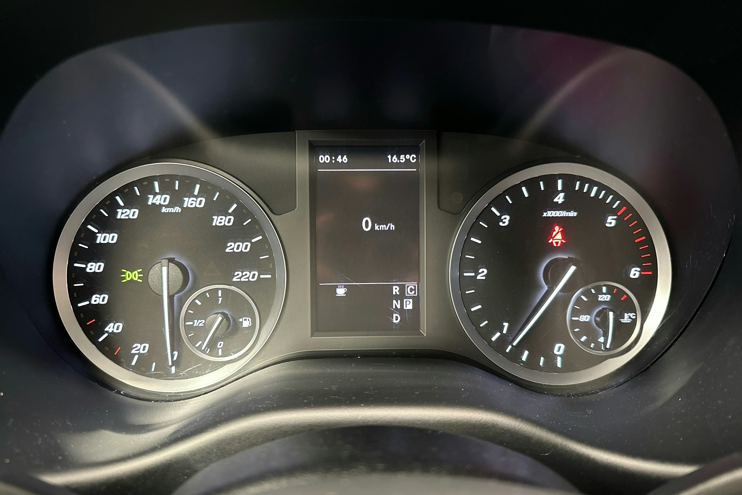 harmaa Mercedes-Benz Vito 2022 kuva 12.