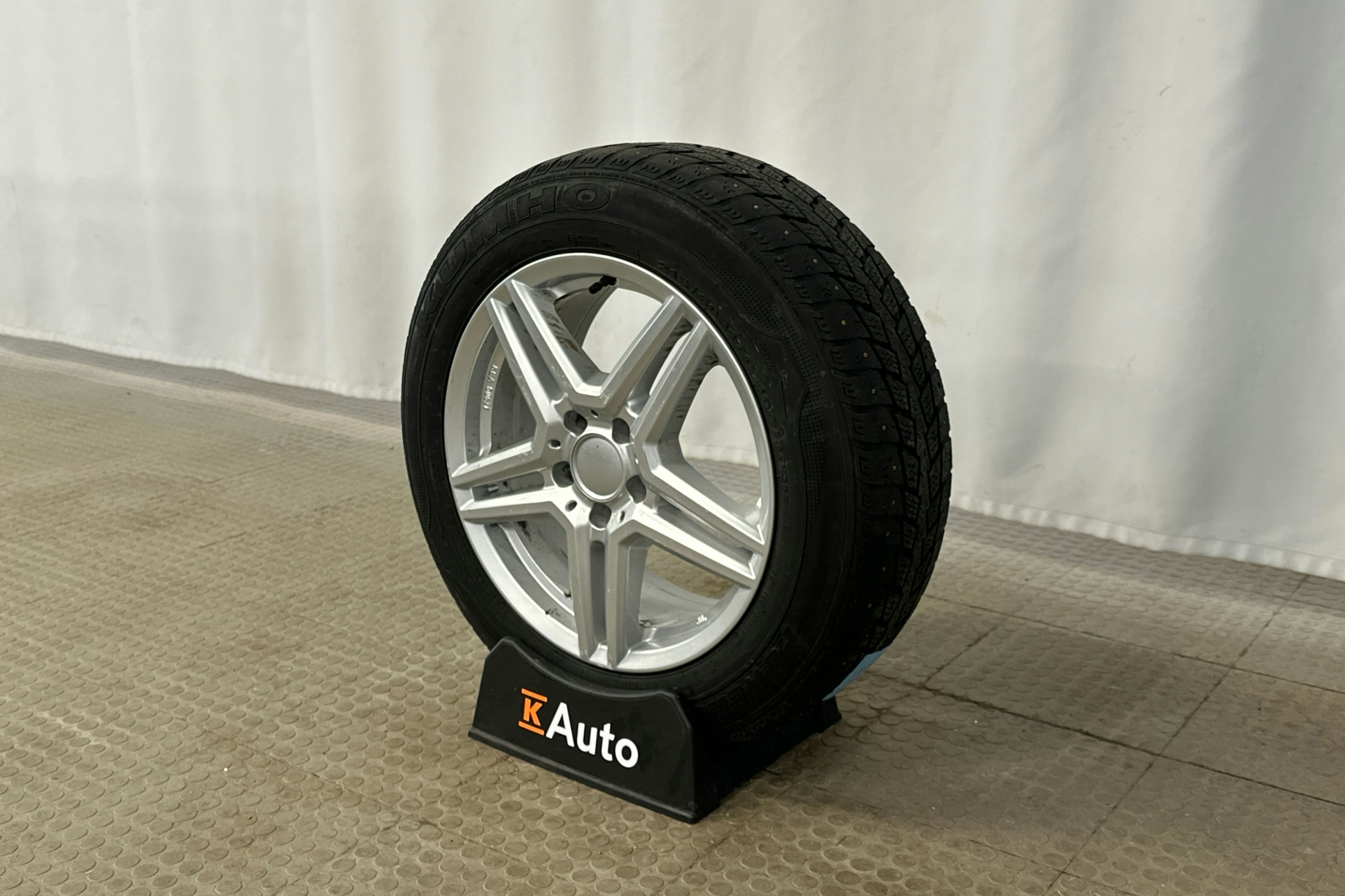 harmaa Mercedes-Benz Vito 2022 kuva 24.