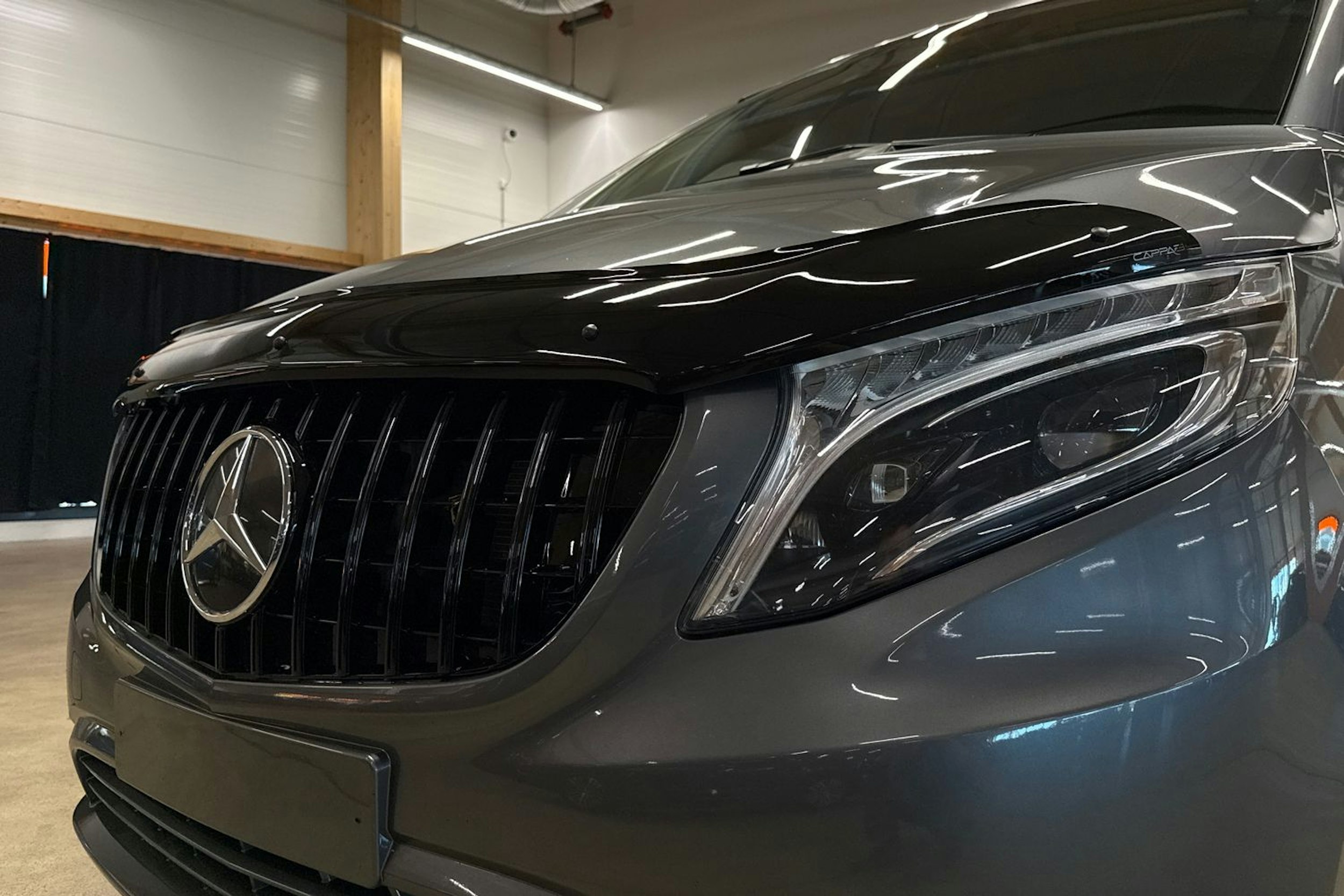harmaa Mercedes-Benz Vito 2022 kuva 29.