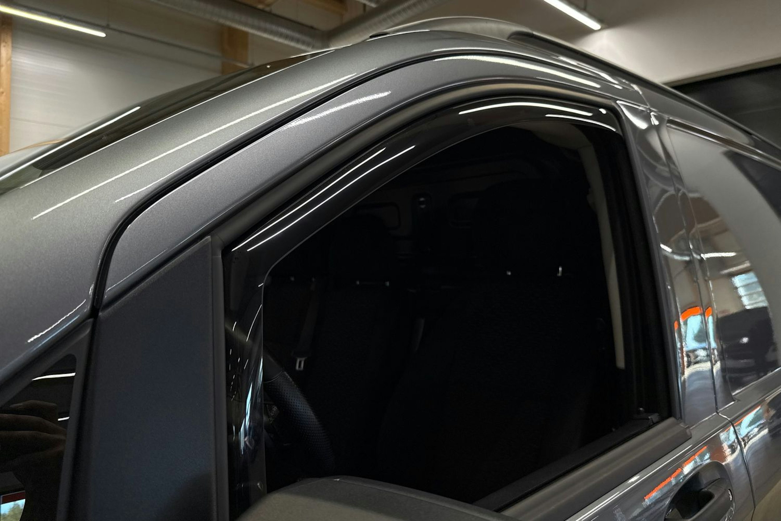 harmaa Mercedes-Benz Vito 2022 kuva 30.