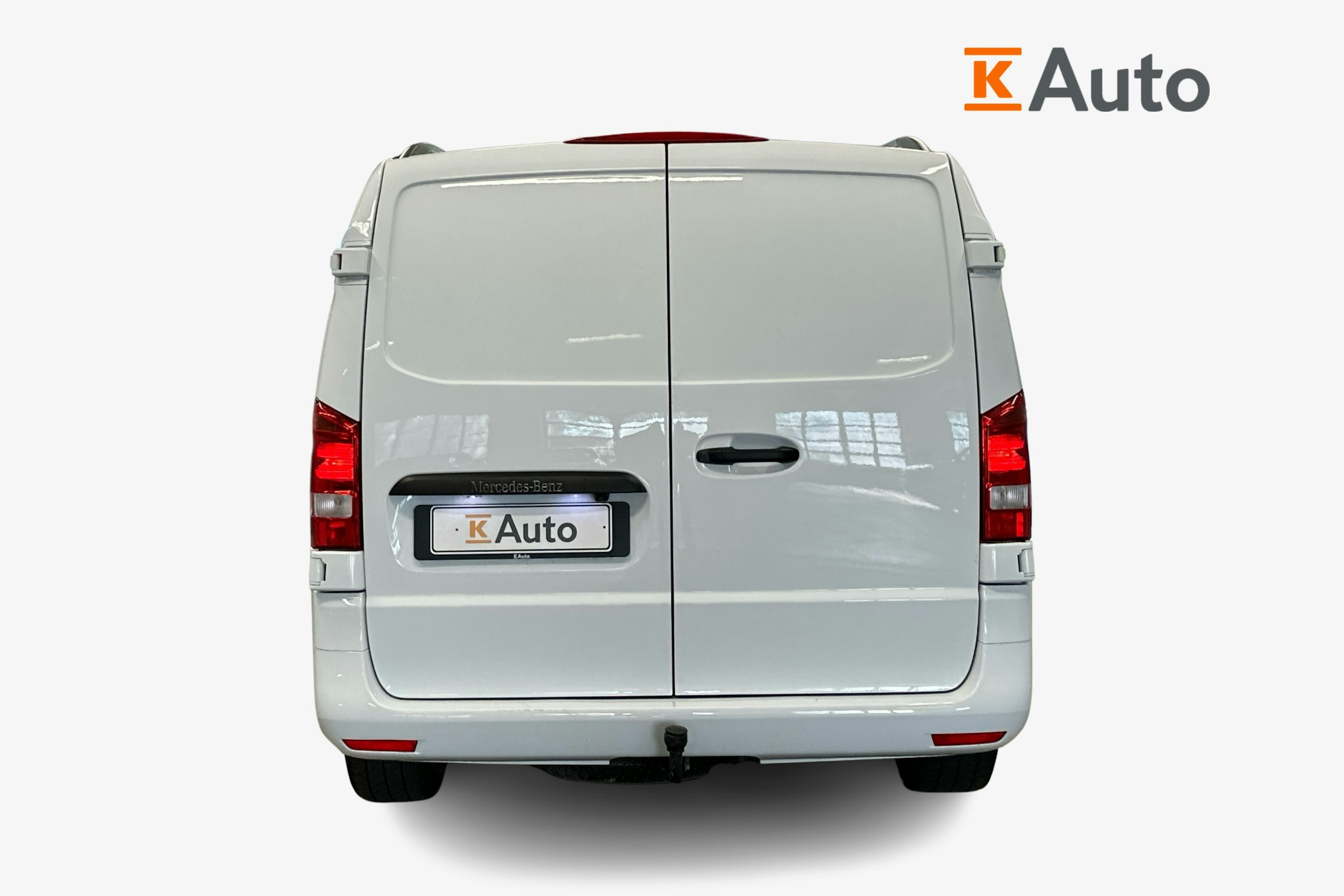 valkoinen Mercedes-Benz Vito 2022 kuva 3.