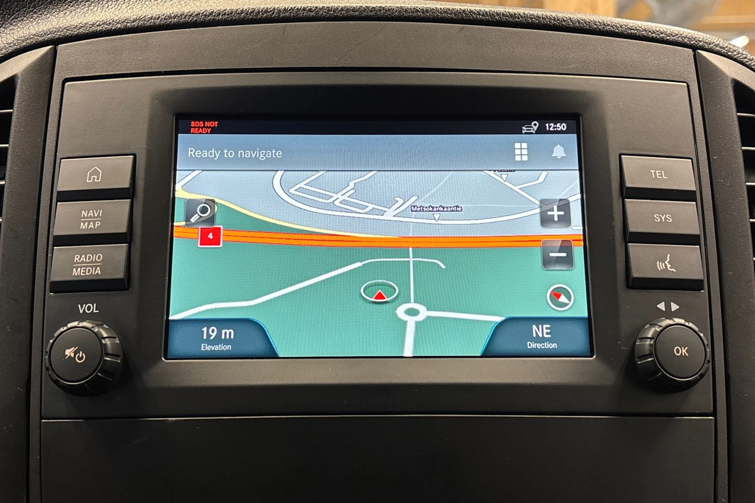 vihreä Mercedes-Benz Vito 2022 kuva 18.